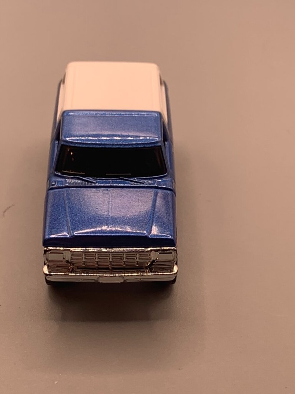 1:64 Matchbox 1976 Diecast Blue White Ford Bronco Vehicle LOOSE